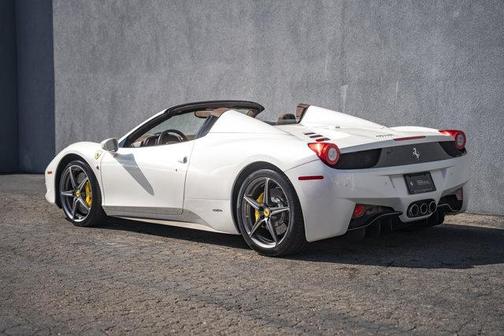 2013 Ferrari 458 Spider Base