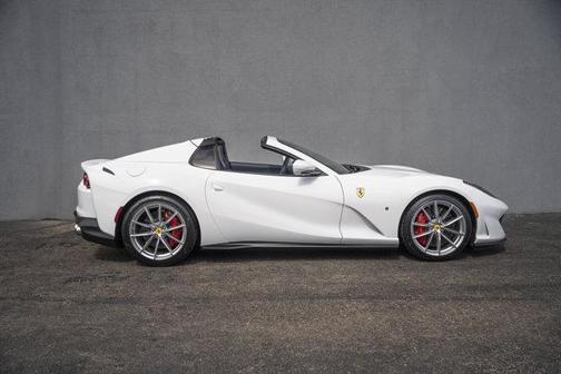 2022 Ferrari 812 GTS Convertible