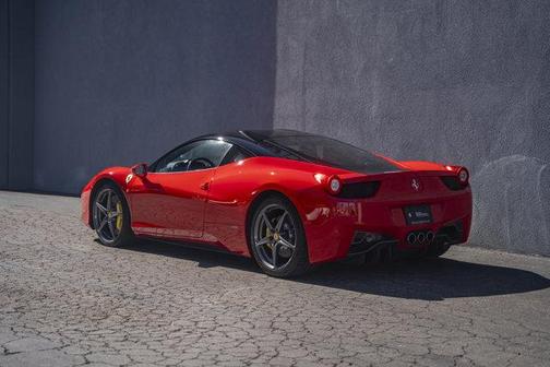 2012 Ferrari 458 Italia Base