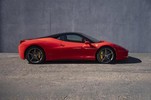 2012 Ferrari 458 Italia Base