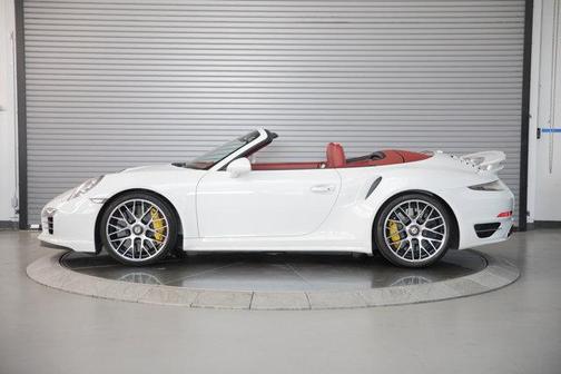 2015 Porsche 911 Turbo S
