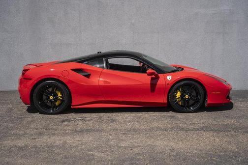 Rosso Corsa 2017 Ferrari 488 GTB Coupe