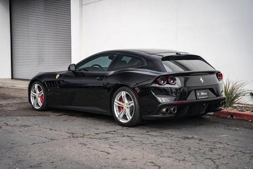 2018 Ferrari GTC4Lusso T
