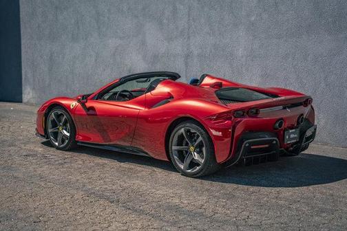 2024 Ferrari SF90 Spider Convertible