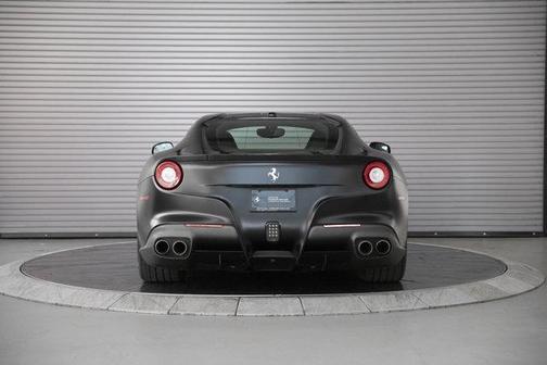 2016 Ferrari F12berlinetta Base