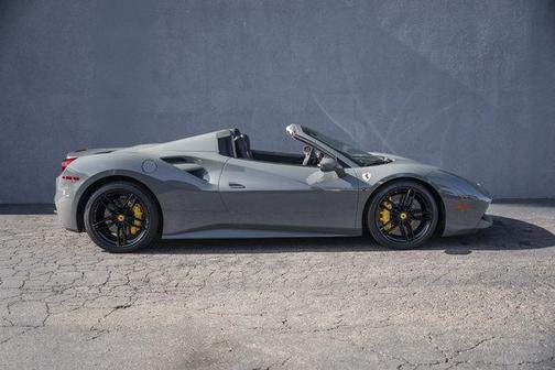 2017 Ferrari 488 Spider Base