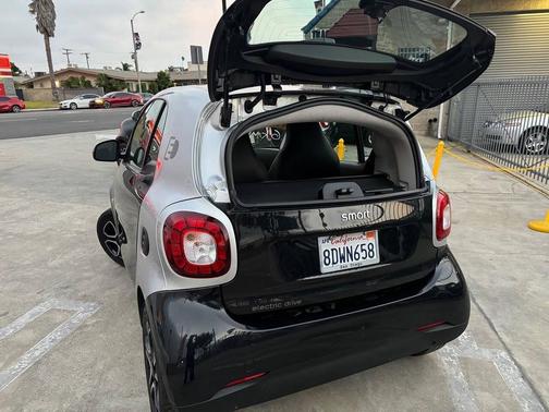 2018 smart ForTwo Electric Drive prime
