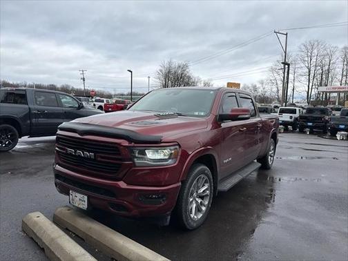 2022 RAM 1500 Laramie Crew Cab 4x4 64' Box