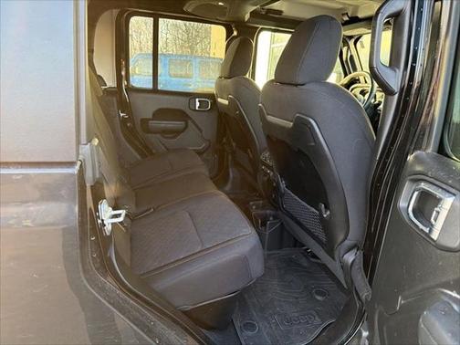 2024 Jeep Gladiator Mojave