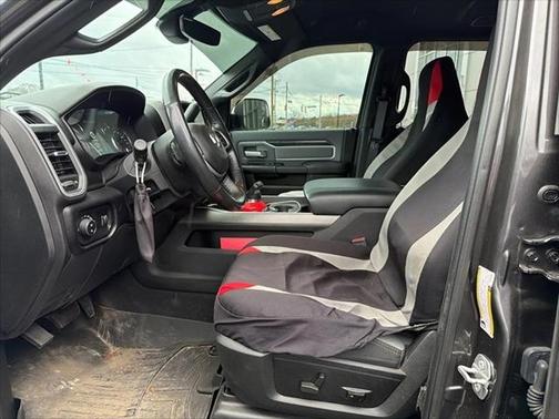 2021 RAM 2500 Big Horn Crew Cab 4x4 64' Box