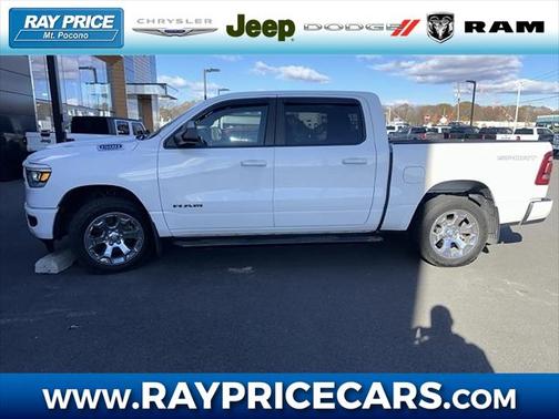 2020 RAM 1500 Big Horn Crew Cab 4x4 57' Box