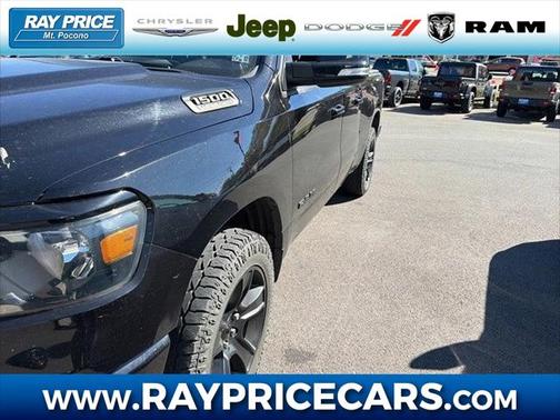 2022 RAM 1500 Big Horn Quad Cab 4x4 64' Box