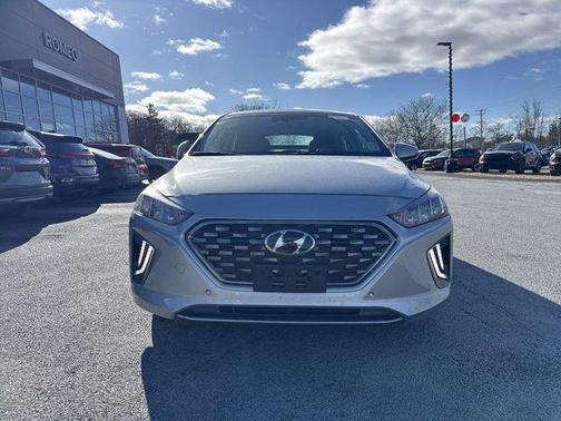 2020 Hyundai IONIQ Hybrid Limited