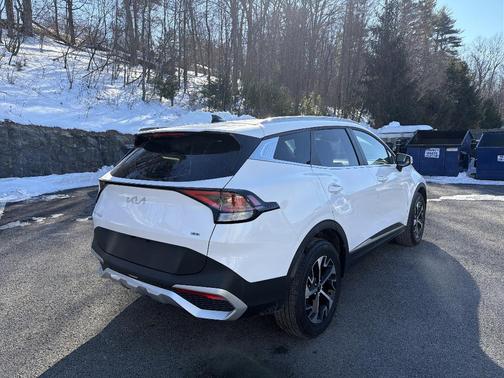 2025 Kia Sportage EX