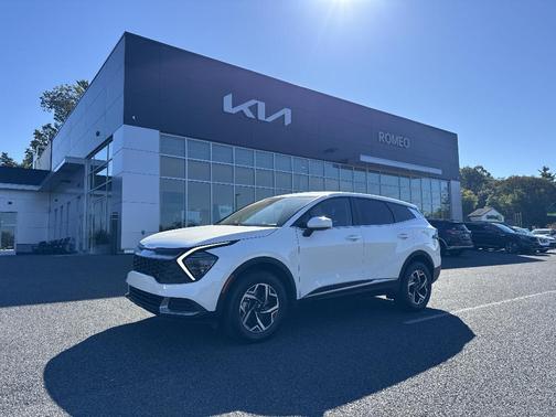 2024 Kia Sportage LX