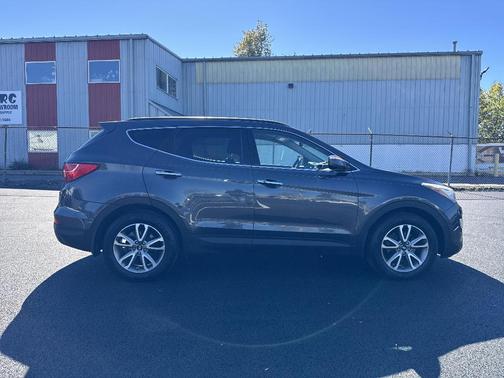 2016 Hyundai Santa Fe Sport 2.0L Turbo