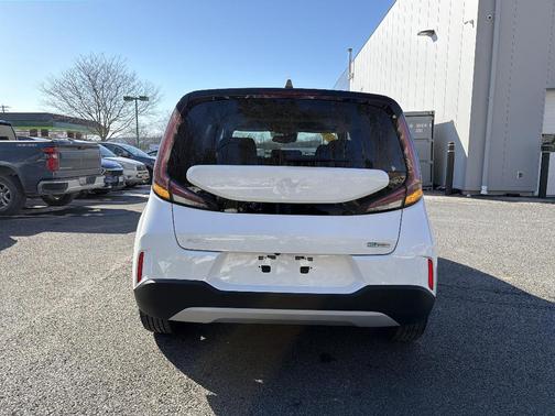 2024 Kia Soul EX