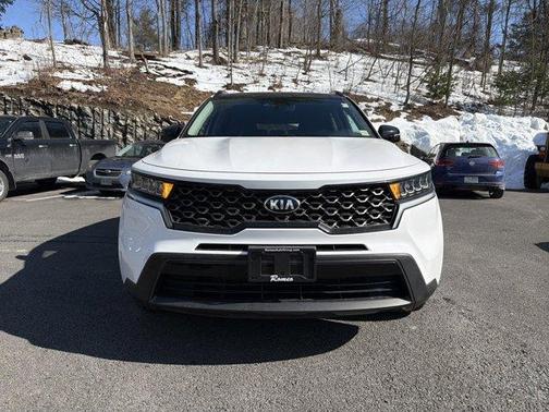 2021 Kia Sorento S