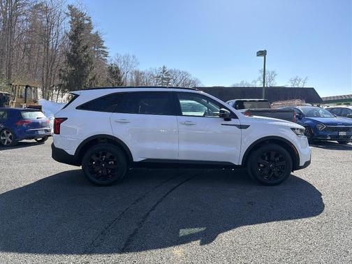 2021 Kia Sorento S