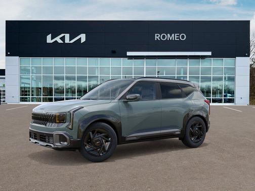 Iceberg Green 2027 Kia Seltos X-Line SX