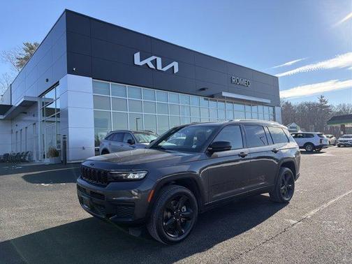 2021 Jeep Grand Cherokee L Laredo
