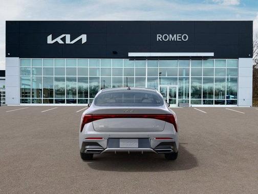 2025 Kia K5 GT-Line