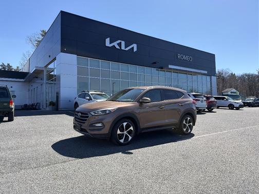 2016 Hyundai TUCSON Sport