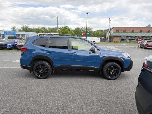 Geyser Blue 2023 Subaru Forester Wilderness