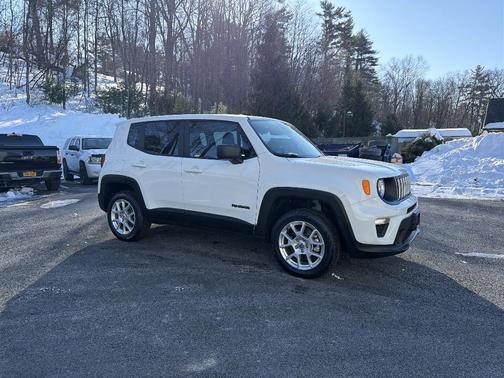 2023 Jeep Renegade Latitude