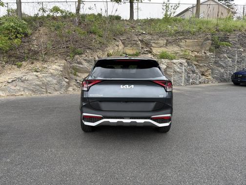 Gravity Gray 2023 Kia Sportage Hybrid LX
