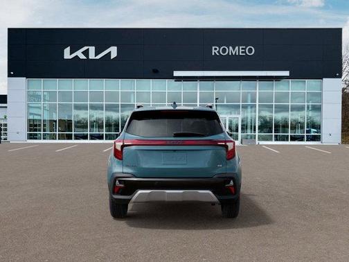 2025 Kia Seltos EX