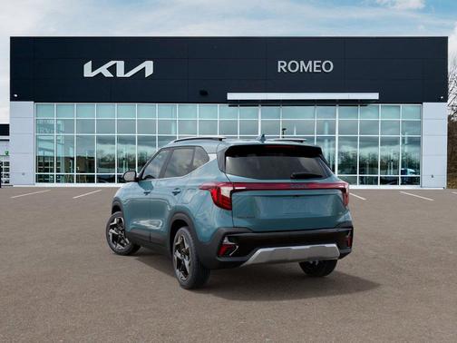 2025 Kia Seltos EX