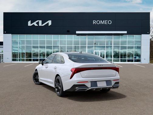 Snow White Pearl 2026 Kia K5 GT-Line AWD