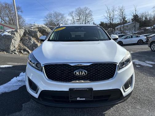 2017 Kia Sorento LX