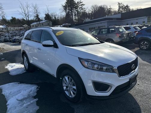 2017 Kia Sorento LX