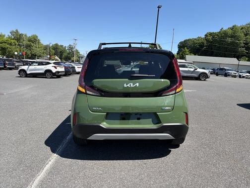 Undercover Green 2023 Kia Soul EX
