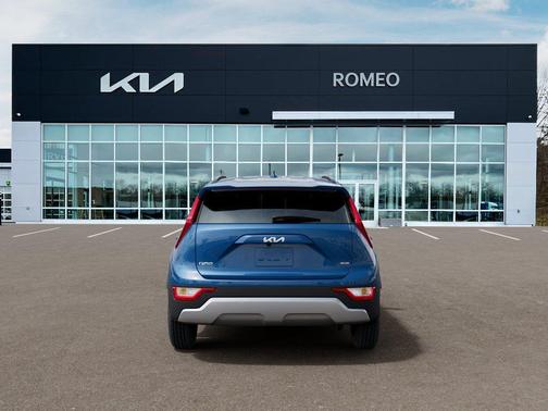 Mineral Blue 2026 Kia Niro EX