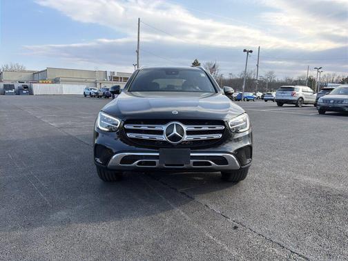 Black 2022 Mercedes-Benz GLC 300 4MATIC