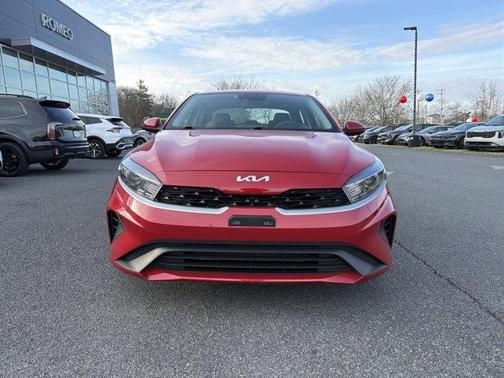 Currant Red 2023 Kia Forte LXS