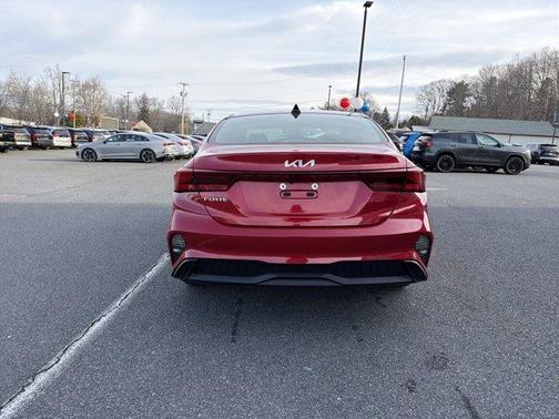 Currant Red 2023 Kia Forte LXS