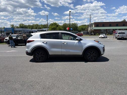 Sparkling Silver 2021 Kia Sportage S