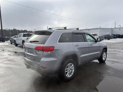 Billet Silver Metallic Clearcoat 2019 Jeep Grand Cherokee Laredo
