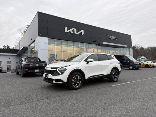 2024 Kia Sportage LX