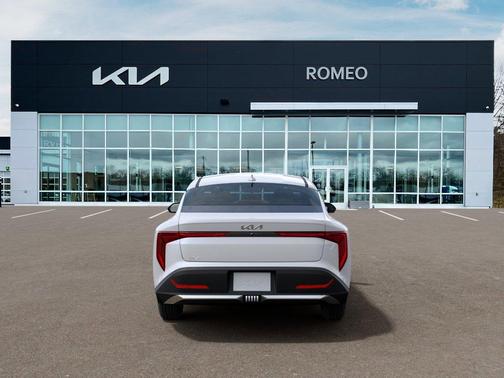 Snow White Pearl 2026 Kia K4 LXS