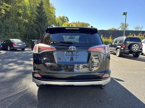 2016 Toyota RAV4 SE