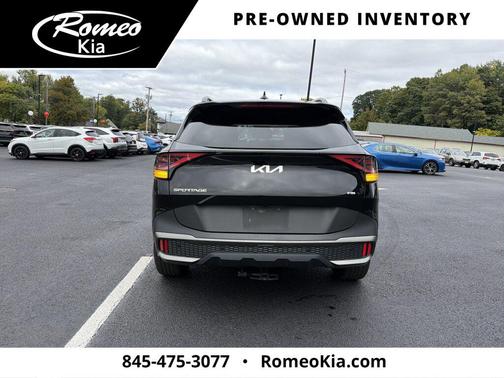 Ebony Black 2023 Kia Sportage S