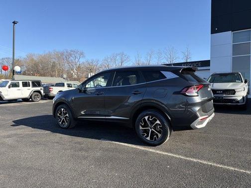 2024 Kia Sportage EX