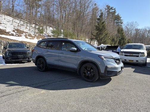 2022 Honda Pilot Black Edition