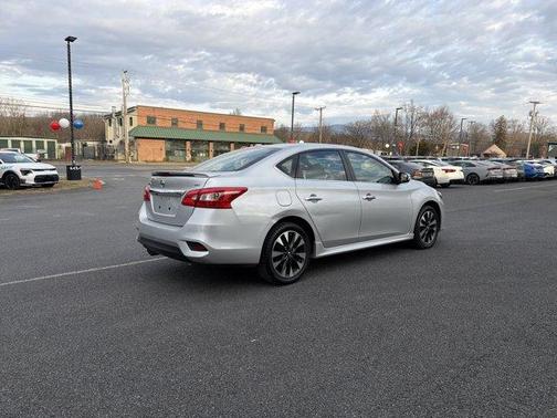 2016 Nissan Sentra SR