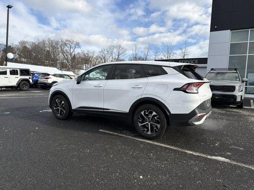 2023 Kia Sportage EX